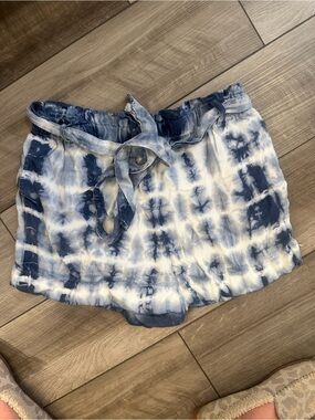 Bella D. Blue Tie-Dye Casual Shorts